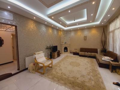 باغ ویلا 1000 متری شیک بنادار در شهریار