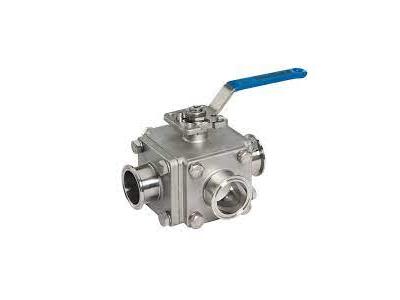 شیر سه راهه