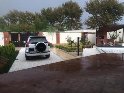 1050 متر باغ ویلای شیک و مدرن در شهریار