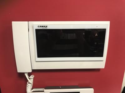 آیفون تصویری کامکث Camax تعمیرات آیفون تصویری در اصفهان