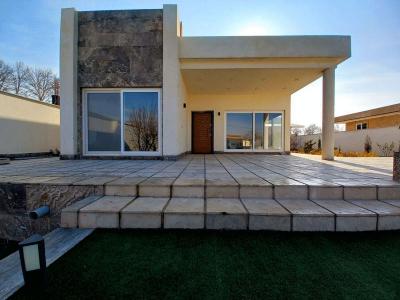 750 متر باغ ویلای شهرکی در شهریار