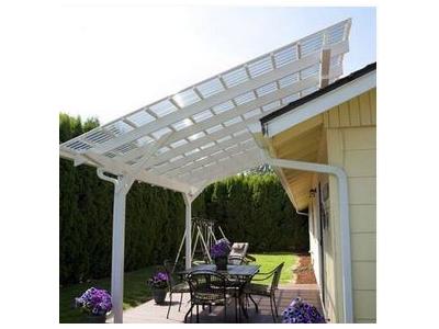 سازه های گلخانه ای-اجرای نورگیر و پخش ورق های پلی کربنات دو جداره