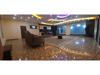 800 متر باغ ویلای نقلی و مشجر در شهریار