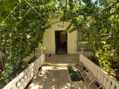 500 متر باغ ویلا با نگهبانی در شهریار