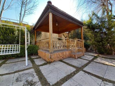 ویلا چوبی-1175 متر باغ ویلای لوکس و سرسبز در شهریار