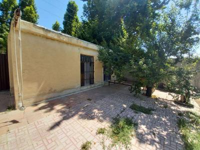 1200 متر باغ ویلای زیبا در شهریار