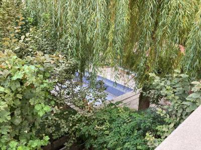 های گلاس-1350 متر باغ ویلای سنددار شیک در شهریار