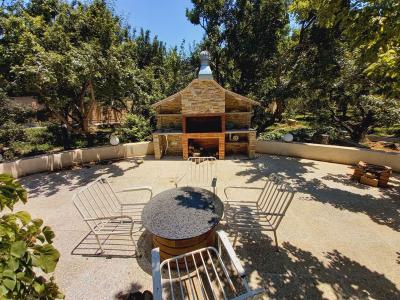 8250 متر باغ ویلا در شهریار