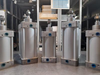 تولید کننده جک های پنوماتیک بادسامان