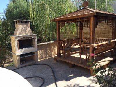  فروش باغ ویلا 1600 متری در کردامیر(کد217)