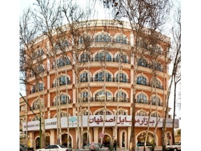 فروشنده گوشی موبایل و لوازم جانبی