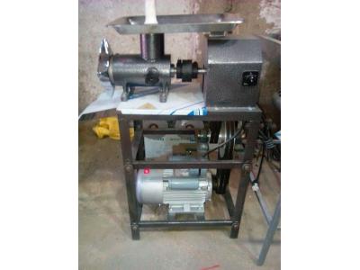 چرخ گوشت صنعتی 32 تسمه ای ایستاده