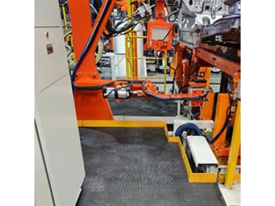 تولید انواع کفپوش های عایق برق، کفپوش ضد خستگی و ضربه گیر های لاستیکی