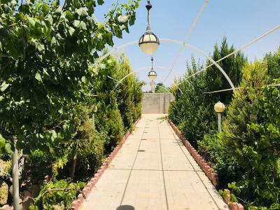 عیب یاب-4570 متر باغ ویلای سرسبز در شهریار