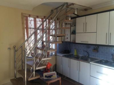 فروش باغ ویلا 1200 متری در شهریار(کد246)