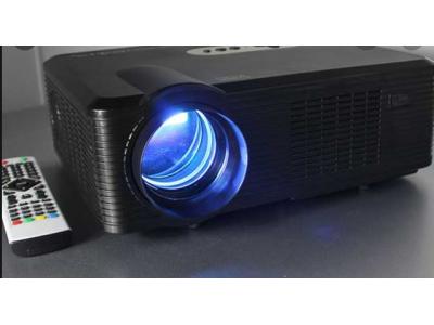اجاره ویدیو پرژکتور و پرده نمایش 