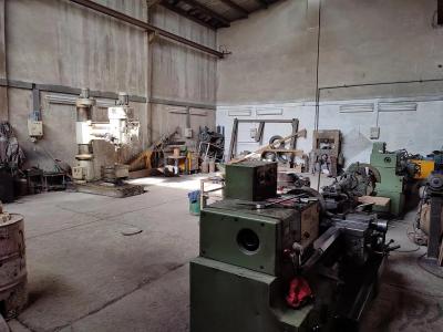 خدمات تراشکاری ماشین آلات راهسازی و معدنی