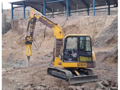 اجاره بیل مکانیکی  مینی بیل  پیکوردار  در کرج