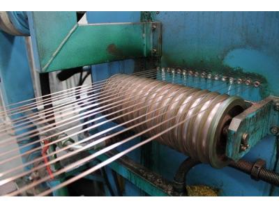 فروش انواع روغن و روانکارهای صنعتی 