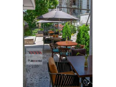 چتر پایه کنار و پایه وسط