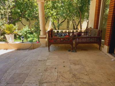 900 متر باغ ویلا مناسب سکونت در شهریار