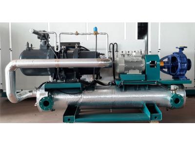 چیلر تراکمی هوا خنک(چیلر هوایی) - چیلر تراکمی آب خنک(چیلر آبی) - چیلر چیست-چیلر جذبی - چیلر تراکمی