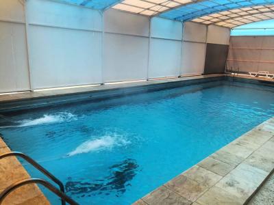 2000 متر عمارتی بسیار زیبا در شهرک زیبادشت