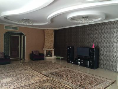 فروش باغ ویلا 1200 متری در شهرک والفجر (کد301)