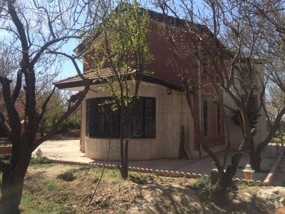  فروش باغ ویلا 8000 متری در لم آباد(کد262)