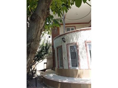 1400 متر ویلا باغ دوبلکس در محله ویلایی 