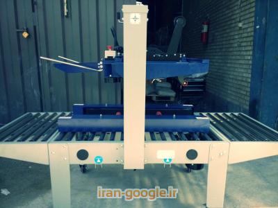 کارتن چسب زن