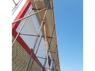 کارخانه نصب ساندویچ پانل-شیروانی سقف سالن وزیرکوب لمبه کارخانجات موادغذایی