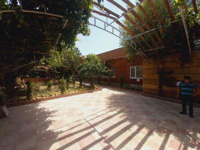 سقف استخر-1500 متر باغ ویلا محوطه سازی شده در شهریار