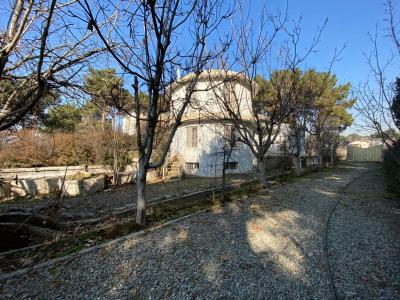 1450 مترباغ ویلای فاخر با بنای قدیمی قابل استفاده در شهریار