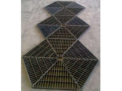 گریتینگ فلزی