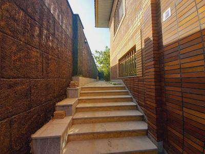 آلاچیق چوبی-1000 متر باغ ویلا با دسترسی عالی در شهریار