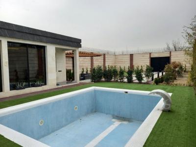 نوساز و شیک-525 متر باغ ویلا با سند تکبرک در شهریار