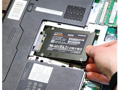 فروش  انواع فلش،هارد و حافظه  SSd 