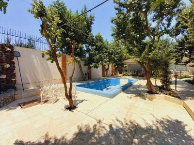 باغ ویلا شیک 651 متری در شهریار