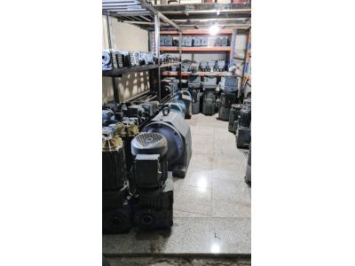 واردات ، تعمیرات و نمایندگی فروش  الکتروموتورگیربکس sew و  گیربکس sew