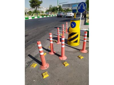 مانع پلاستیکی ترافیکی