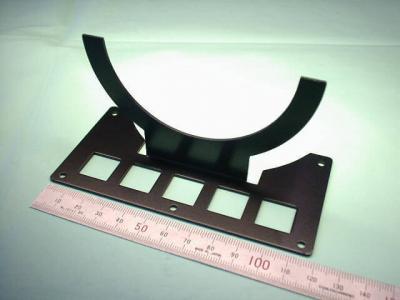 ارائه خدمات برش لیزر و خمکاری فلزات _دیبا لیزر 