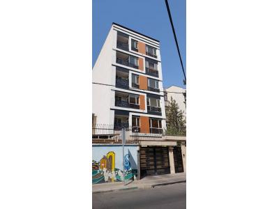 میرداماد میدان مادر آپارتمان ۱۳۷ متر ۳ خواب رو به آفتاب 