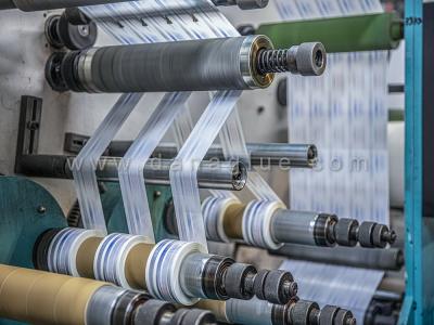 خدمات برش و دایکات چسب کاغذی