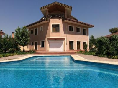 فروش باغ ویلا 3000 متری در فرارت (کد145)