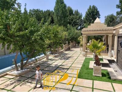 ساخت استخر-500 متر باغ ویلا بسیار لوکس در کردامیر شهریار