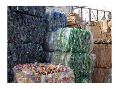 ظروف پلاستیکی-خرید و فروش ضایعات پلی اتیلن