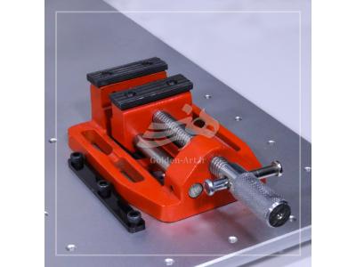 گیره دستگاه لیزر فایبر ( مهر آماده شده )