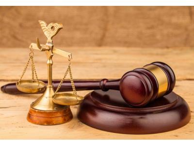 وکیل پرونده های حقوقی-خدمات حقوقی با مشاوره رایگان