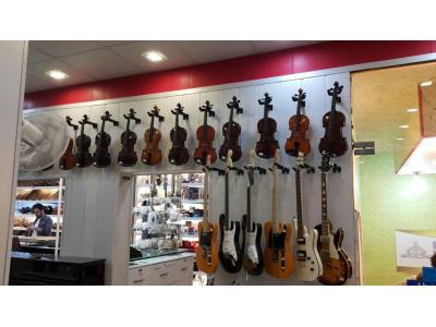 فروش انحصاری ویولن های   V20,V50,V60(فقط تا 3 آذر)